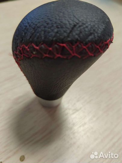 Ручка кпп момо