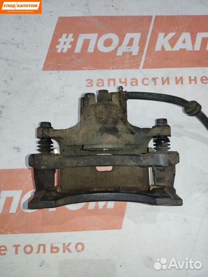 Суппорт тормозной передний правый Mitsubishi 2