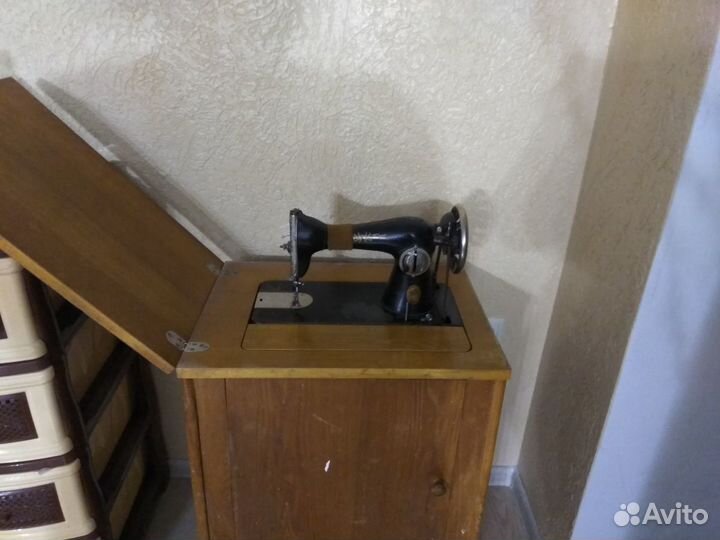 Швейная машина Подольск