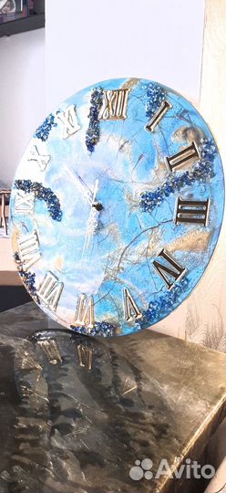 Часы из эпоксидной смолы. Ручная работа