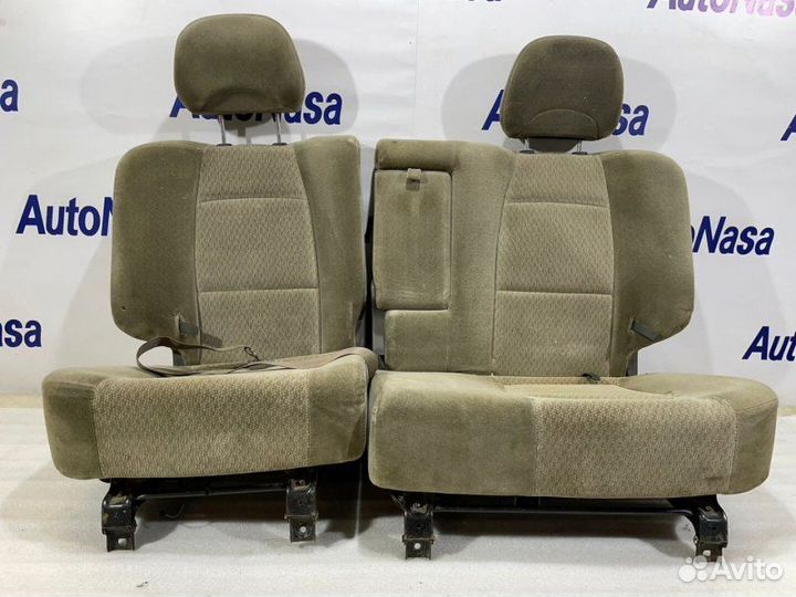 Сиденье заднее Hyundai Santa Fe 2000-2012