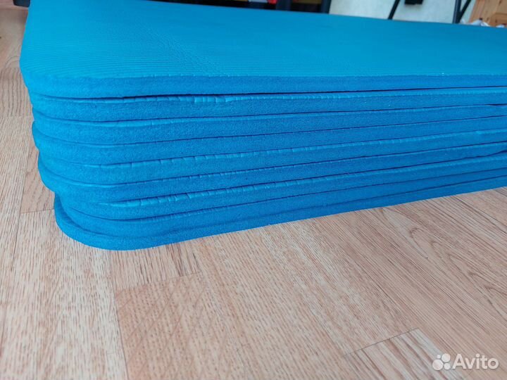 Коврик для йоги и фитнеса