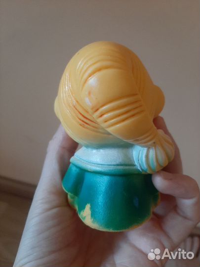 Резиновая игрушка буратино (пиноккио)