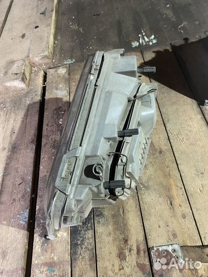 Фары Мерседес E124