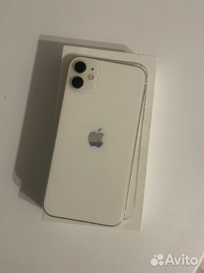iPhone 11, 64 ГБ