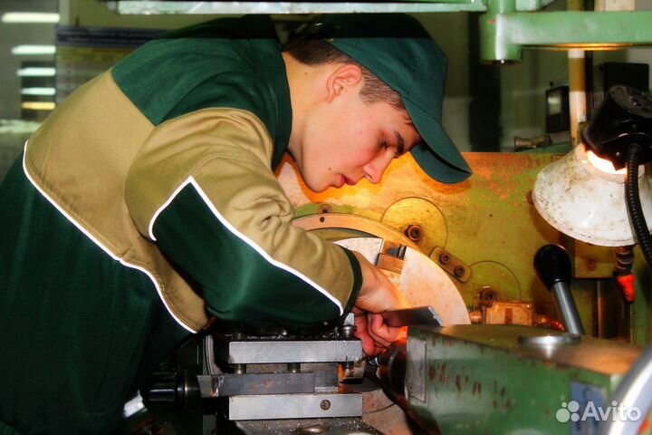 Заточник вахта в Тверской области г. Бологое