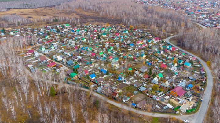 Дача 22 м² на участке 6,4 сот.