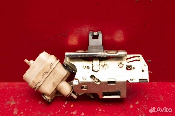 Замок багажника Mercedes S500 W140 M119 1991