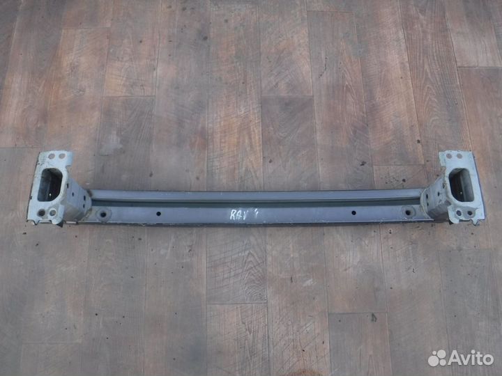 Усилитель переднего бампера Toyota Corolla 150