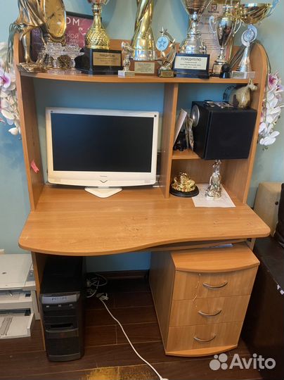 Компьютерный стол бу