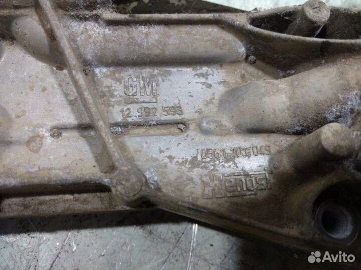 Корпус масляного фильтра Opel Vectra C C 2002-2008