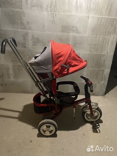 Детский трехколесный велосипед с ручкой