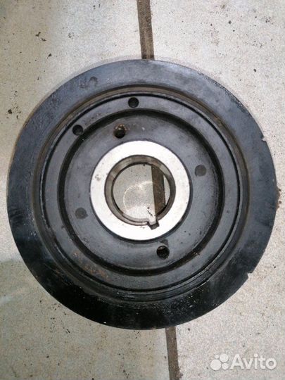 Шкив коленвала Toyota Mark 2 GX100 1GFE