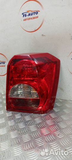 Фонарь задний правый Dodge Caliber SUV 2.0 ECN