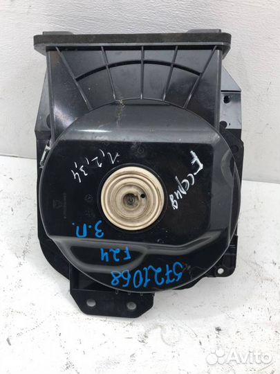 Динамик бмв 1 F20