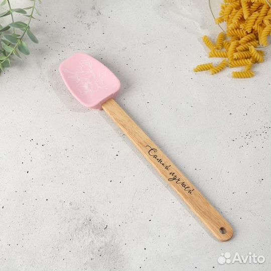 Силиконовая лопатка «Цветочки» на формовой подложк