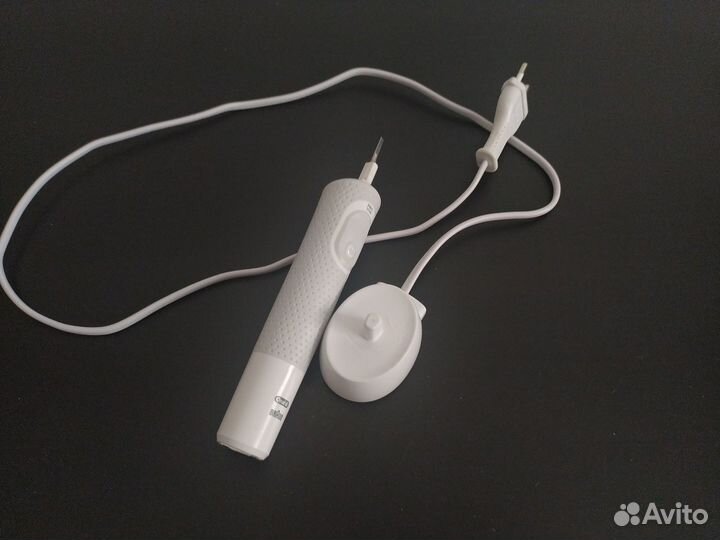 Зубная щетка Braun Oral-B PRO timer