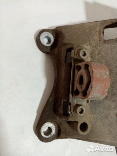 Подушка АКПП Audi A6 C7 2011-2015