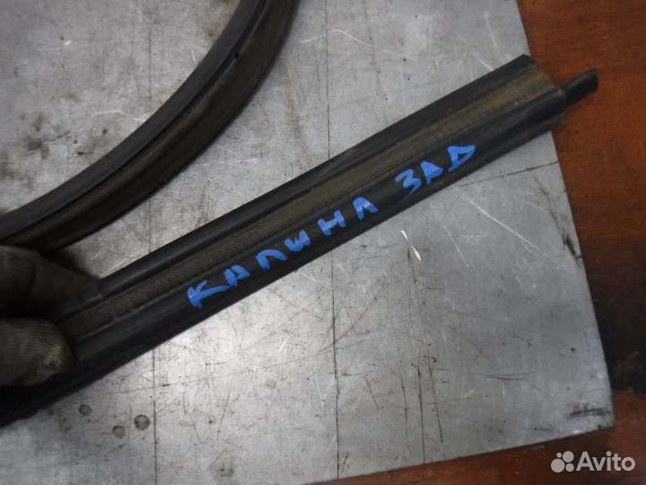 Уплотнитель двери Лада Калина 2 11186 2017