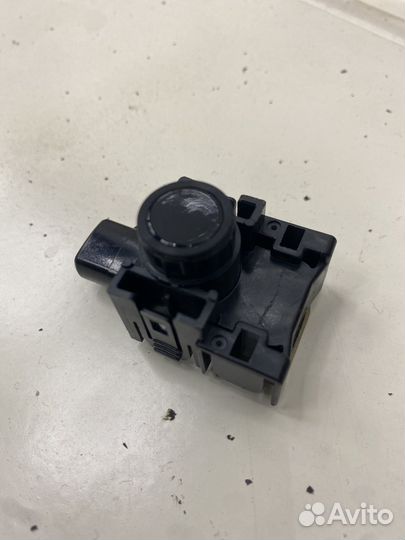 Датчик парктроника тойота камри 75