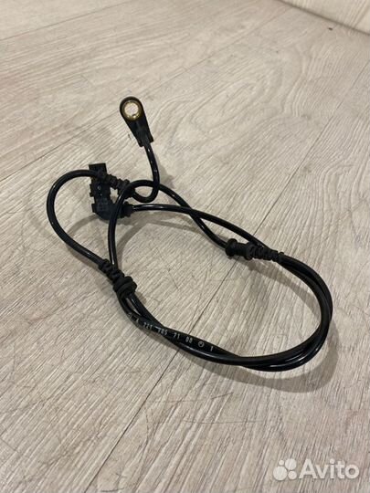 Датчик ABS передний Mercedes Benz S500L W221