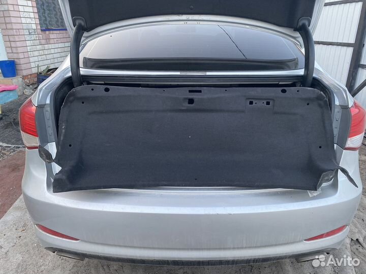 Обшивка багажника