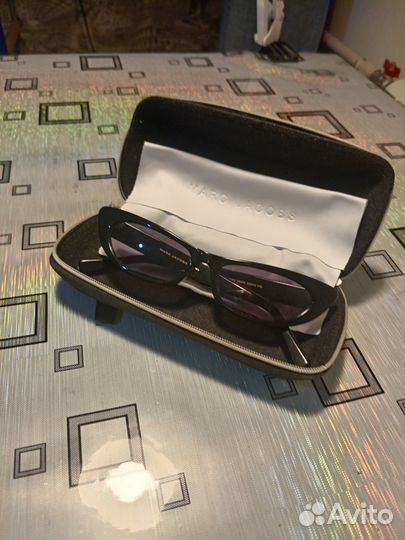 Солнцезащитные очки mark jacobs