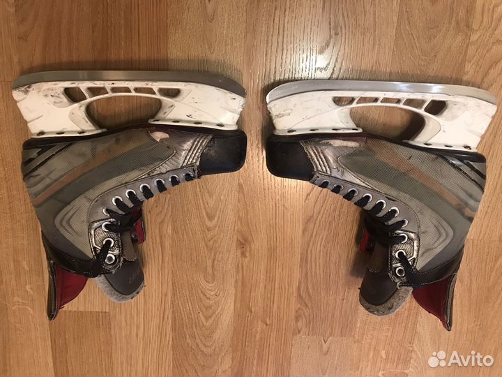 Хоккейные коньки bauer