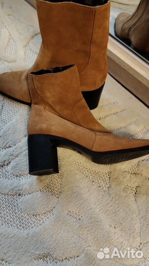 Ботильоны zara 38 натуральная замша