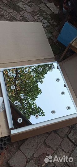 Зеркало, гримерное, настенное, 12 лампочек