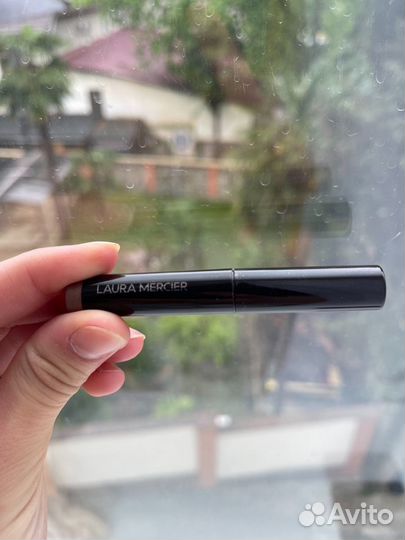 Жидкие Тени для век laura mercier