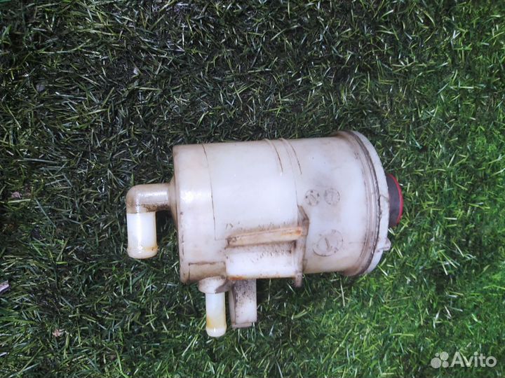 Бачок гидроусилителя Honda Cr-V 2