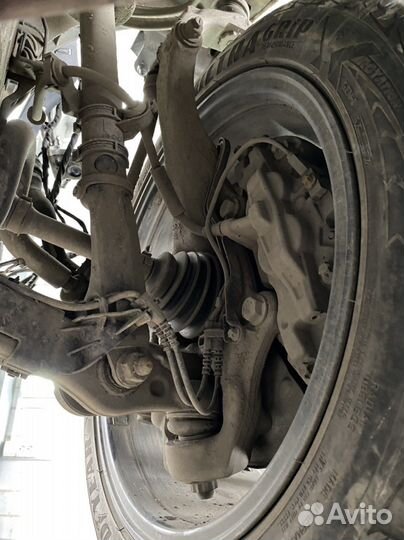 Пер. правый поворотный кулак Mercedes W213 2018г