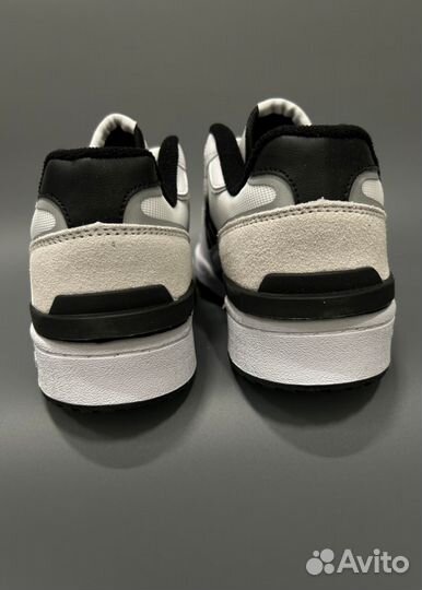 Кроссовки Adidas Forum Low White Black Люкс