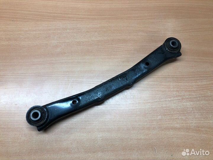 Рычаг поперечный задний Kia Ceed 2 JD C4KD 2012