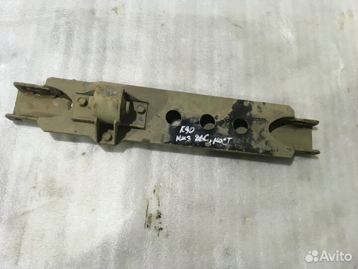 Траверса Mitsubishi Pajero Sport K9