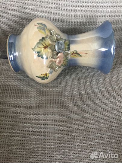 Маленькая вазочка для цветов