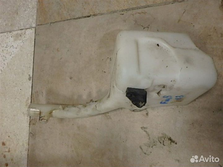Бачок стеклоомывателя Ford Fiesta 5 2001-2008