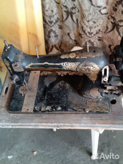 Швейная машинка антиквариат