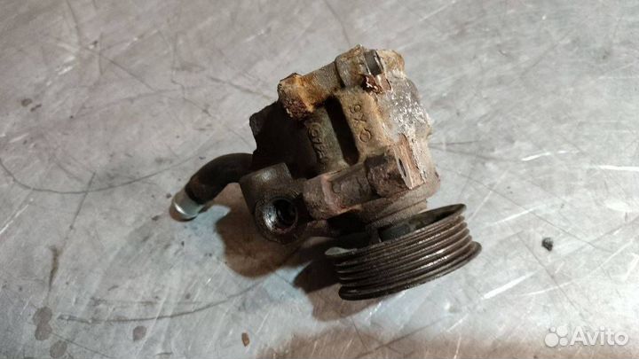 Насос гидроусилителя руля Ford Fusion 2005