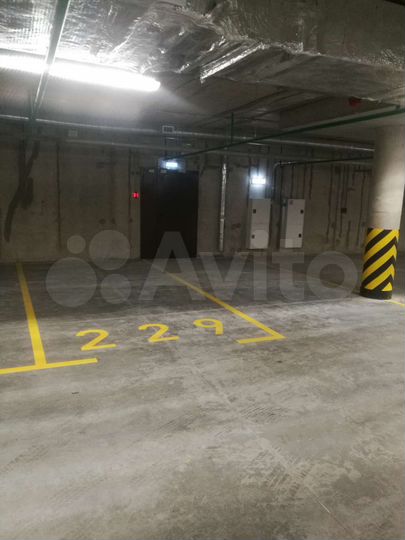 Машиноместо, 14 м²