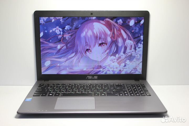 Ноутбук Asus для слабеньких игр