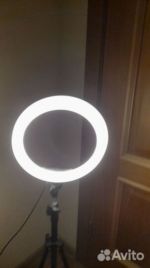 Круговая лампа