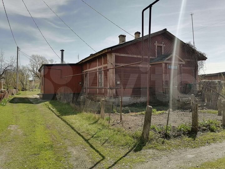 2-к. квартира, 42 м², 1/1 эт.