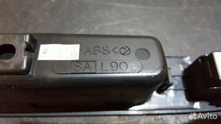 Кнопка стеклоподъемника задняя левая Subaru