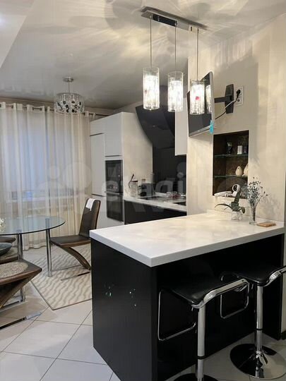 5-к. квартира, 105,6 м², 4/12 эт.