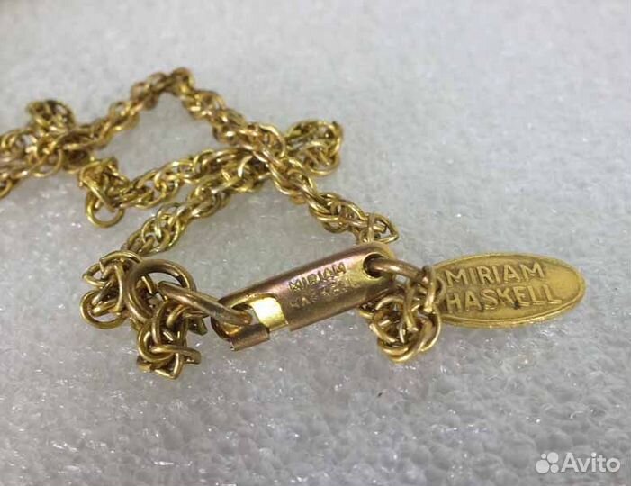 Медальон от Miriam Haskell 