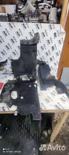 Обшивка моторного отсека halla LADA Priora 2