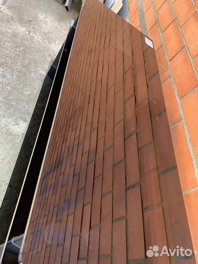 Стеклянная тумба