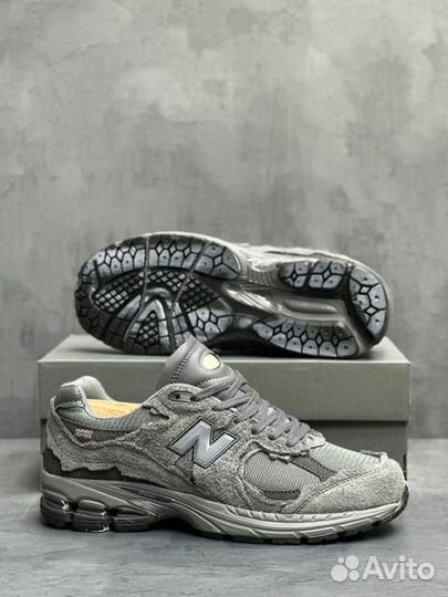 Кроссовки new balance 2002r